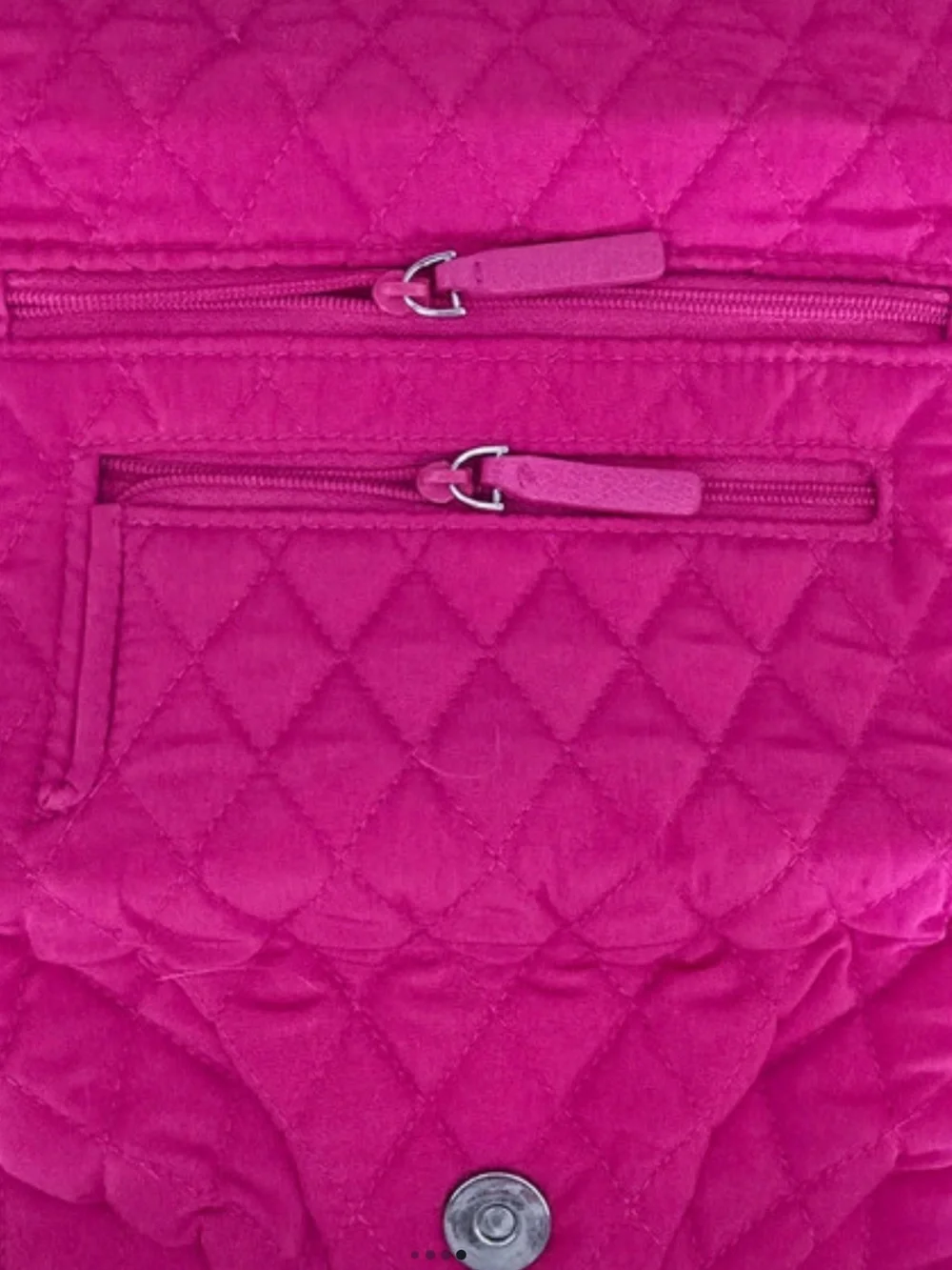 Vera Bradley Trifold Wallet In A Hot Pink Microfiber With Diamond Quilting. - Picture 4 of 4